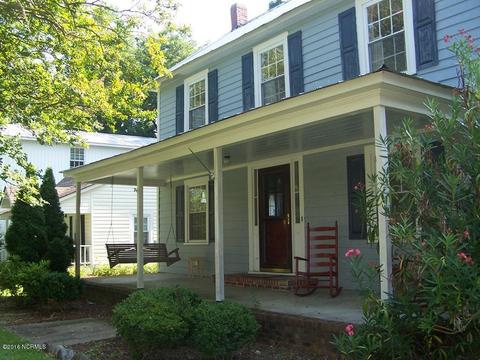124 S Main St, Bath, NC 27808 photo 2