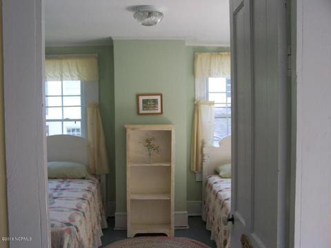 124 S Main St, Bath, NC 27808 photo 11