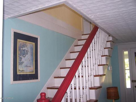 124 S Main St, Bath, NC 27808 photo 7