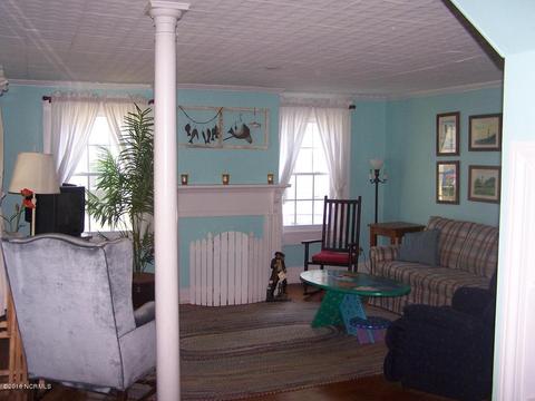 124 S Main St, Bath, NC 27808 photo 5