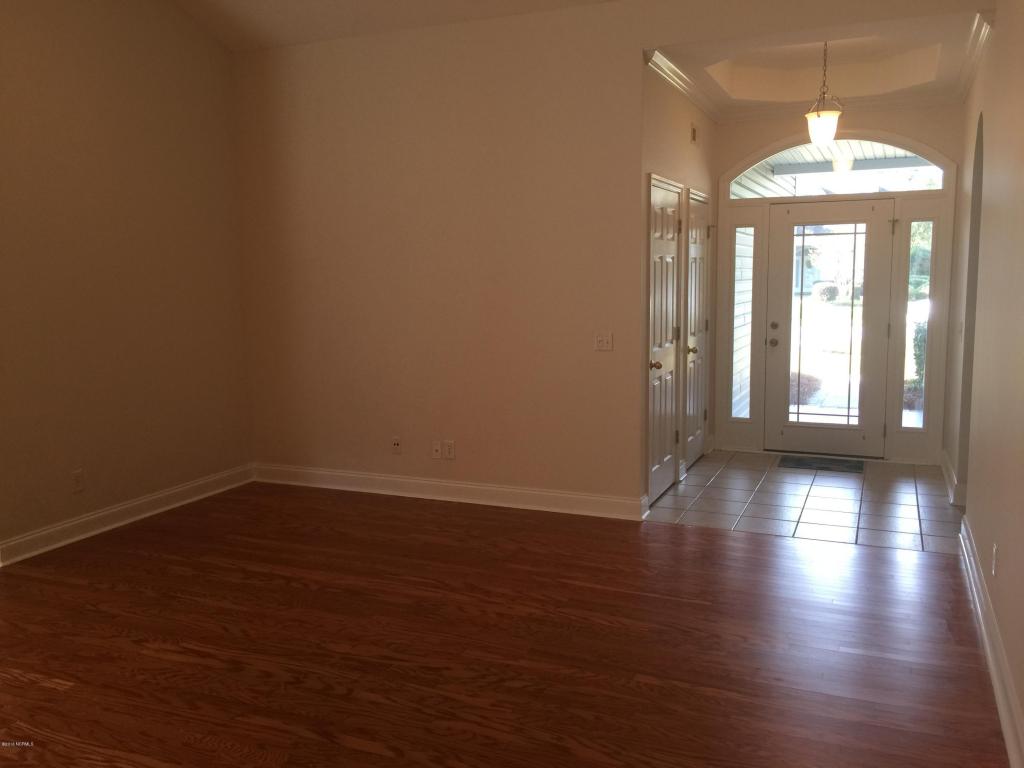 407 Azalea Dr, Hampstead, NC 28443 photo 5
