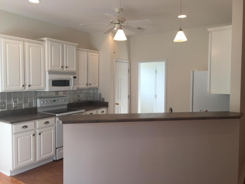 407 Azalea Dr, Hampstead, NC 28443 photo 6