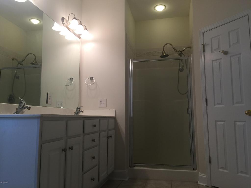 407 Azalea Dr, Hampstead, NC 28443 photo 11