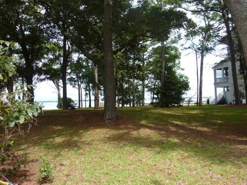 206 Forest Knoll Dr, Atlantic Beach, NC 28512 photo 3