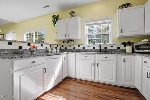 39 Shandy Way, Hampstead, NC 28443 photo 13