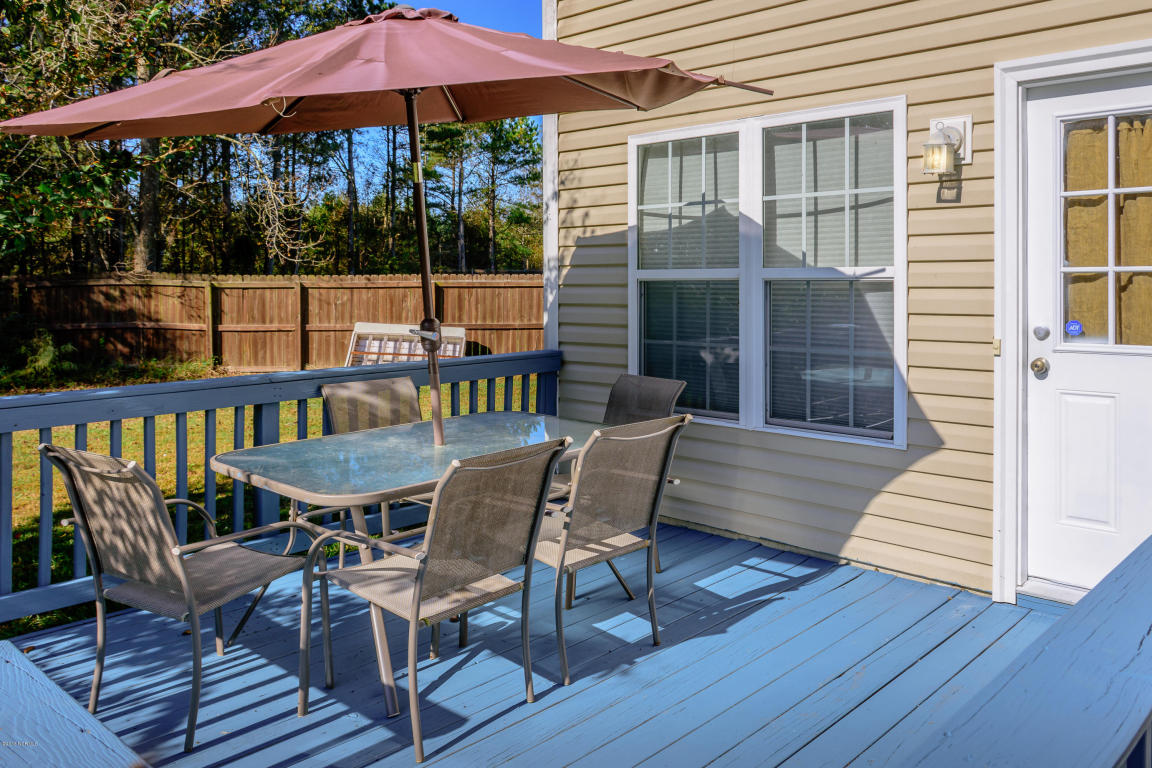 312 Vito Ct, Richlands, NC 28574 photo 7