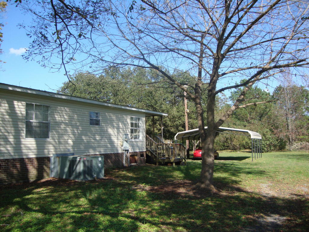 106 Bay St, Teachey, NC 28464 photo 4