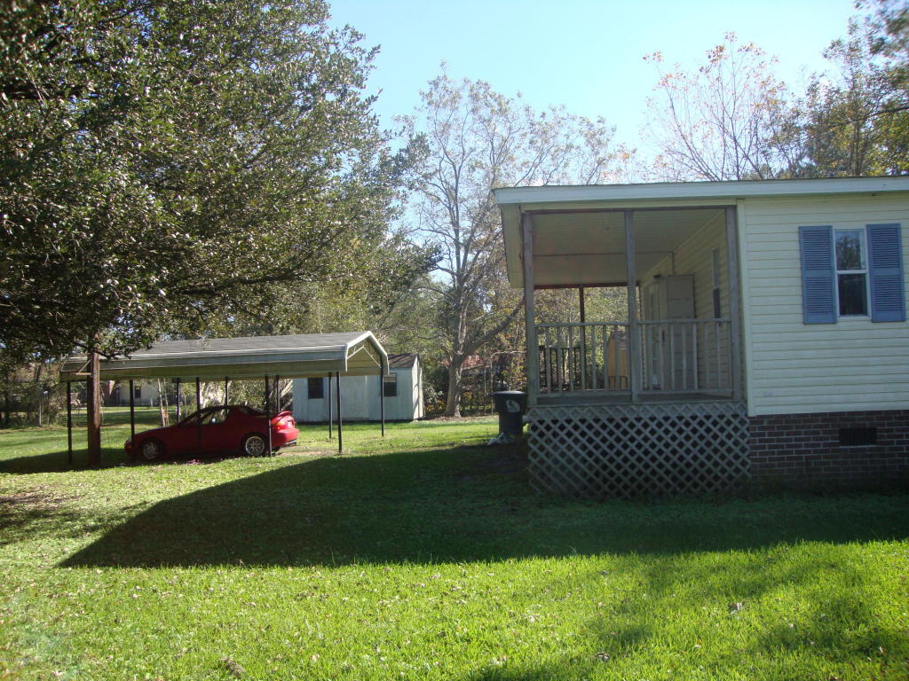 106 Bay St, Teachey, NC 28464 photo 9