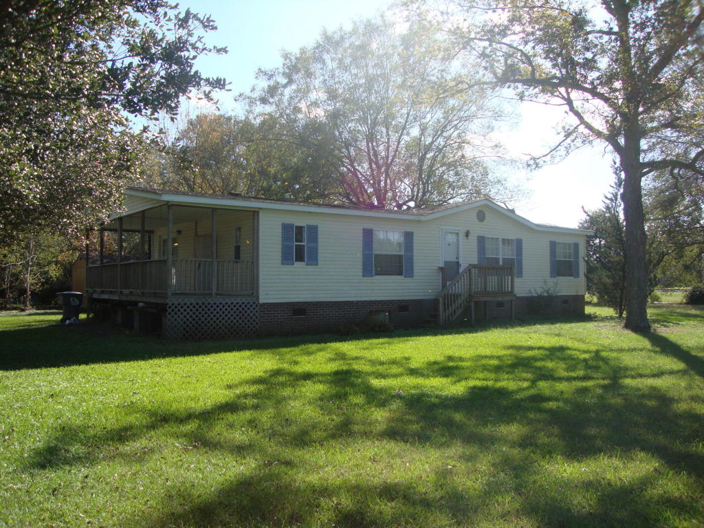 106 Bay St, Teachey, NC 28464 photo 5