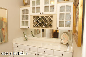 323 College Ave, Washington, NC 27889 photo 8