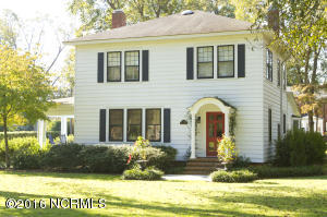 323 College Ave, Washington, NC 27889 photo 1
