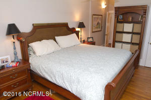 323 College Ave, Washington, NC 27889 photo 16