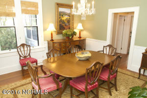 323 College Ave, Washington, NC 27889 photo 6