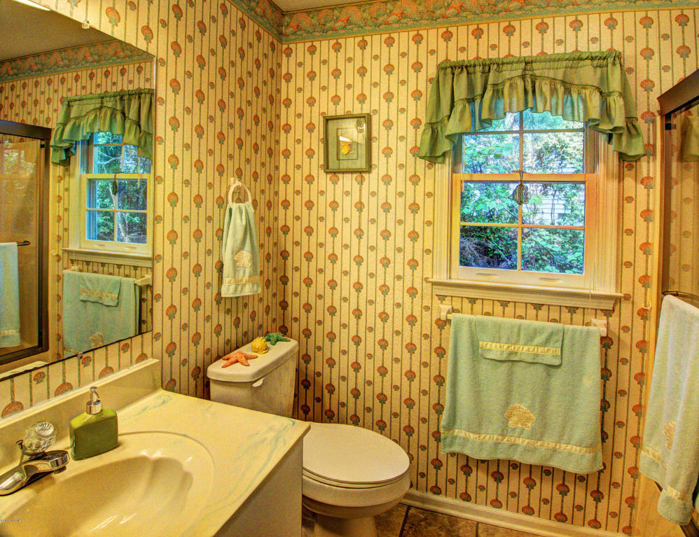 208 Windjammer E, Emerald Isle, NC 28594 photo 20