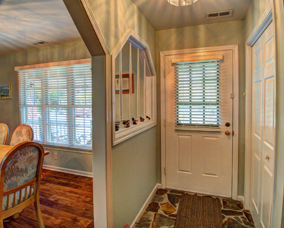 208 Windjammer E, Emerald Isle, NC 28594 photo 3