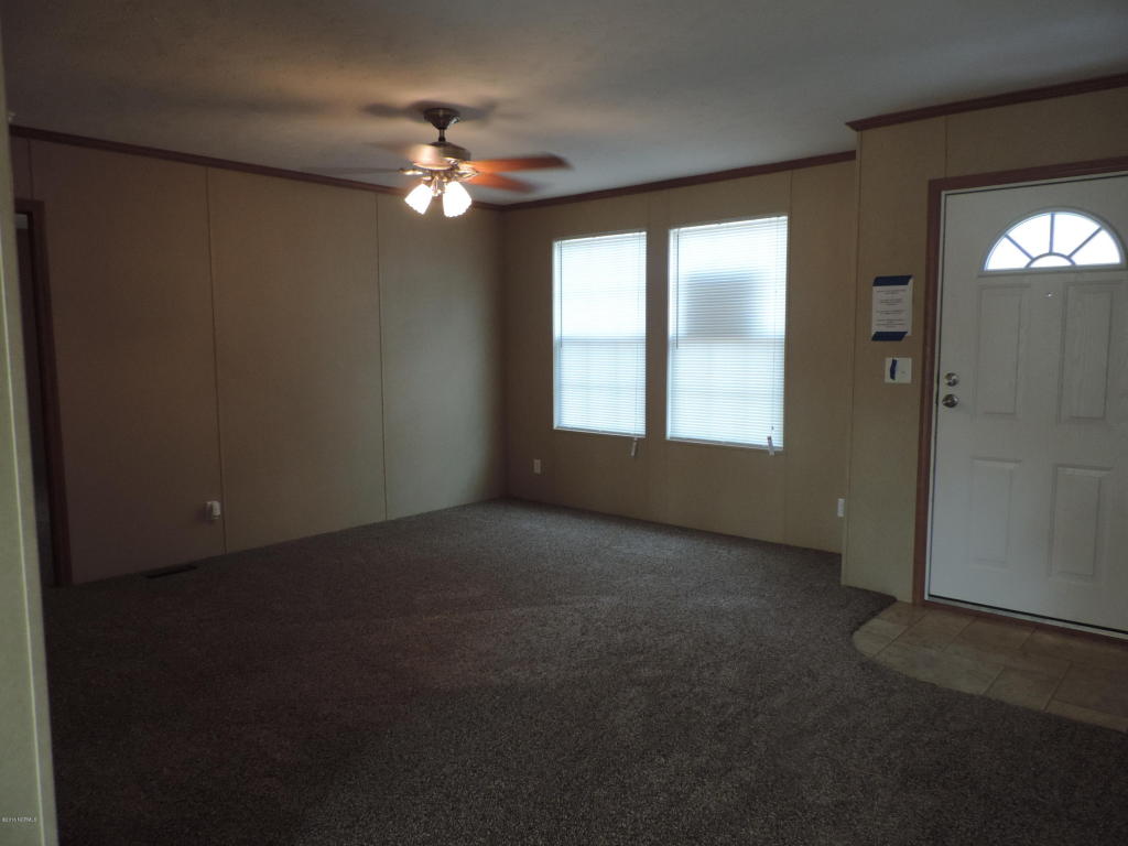 2896 Rooks Rd, Atkinson, NC 28421 photo 3