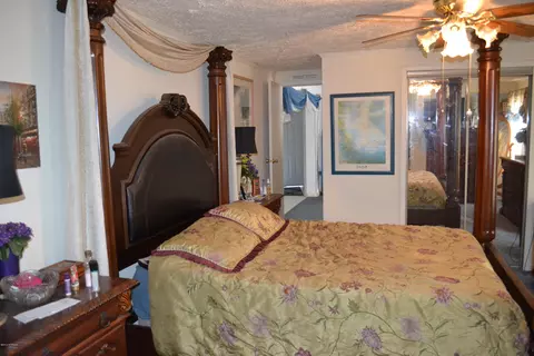 110 Pond View Cir, Hampstead, NC 28443 photo 21