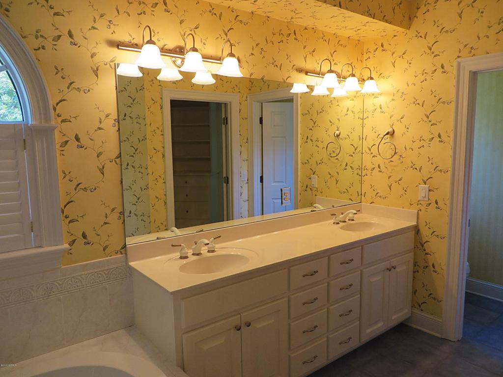  503 Neuse Harbour Blvd, New Bern, NC 28560 photo 24