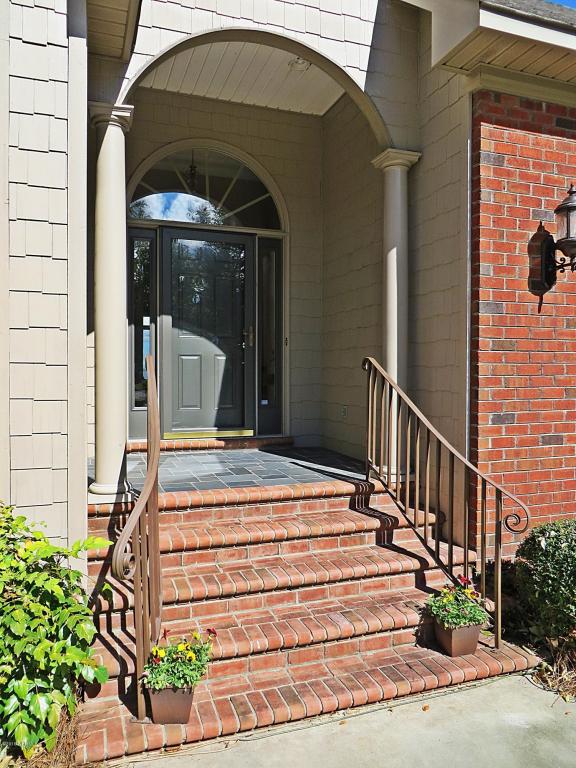  503 Neuse Harbour Blvd, New Bern, NC 28560 photo 2