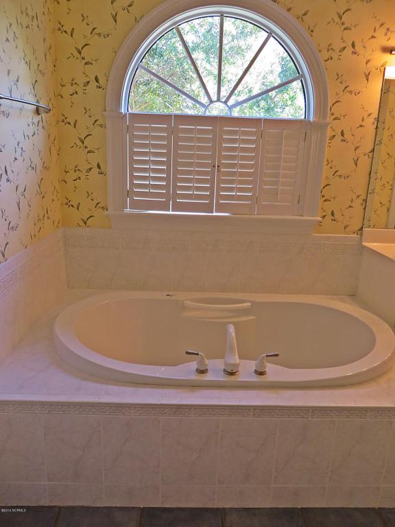  503 Neuse Harbour Blvd, New Bern, NC 28560 photo 23