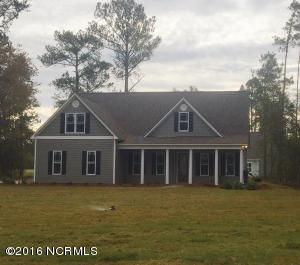 103 Eagle Ln, Hampstead, NC 28443 photo 1