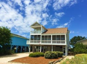 422 37th St, Sunset Beach, NC 28468 photo 1