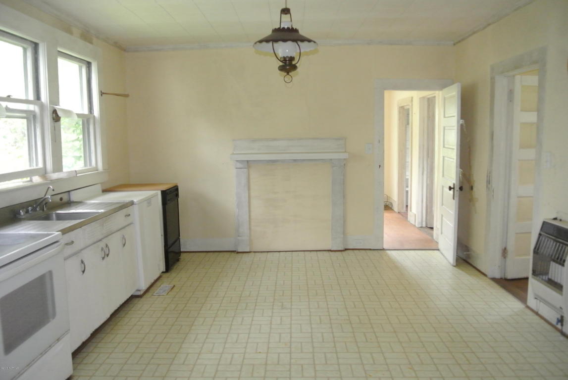380 Pigott Rd, Gloucester, NC 28528 photo 6