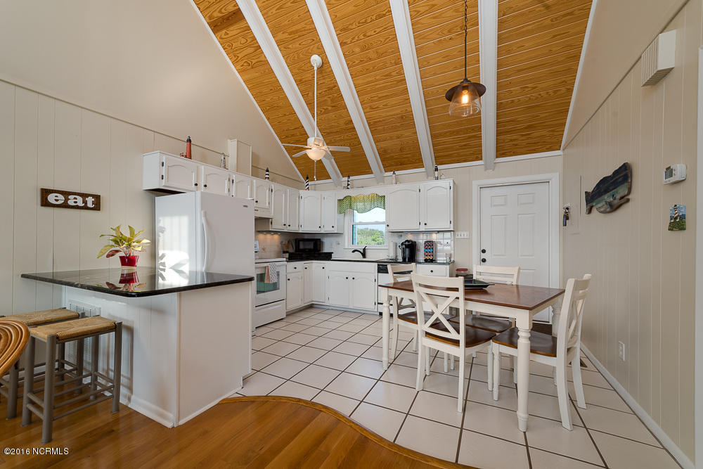 809 Emerald Dr #EAST AND WEST, Emerald Isle, NC 28594 photo 5