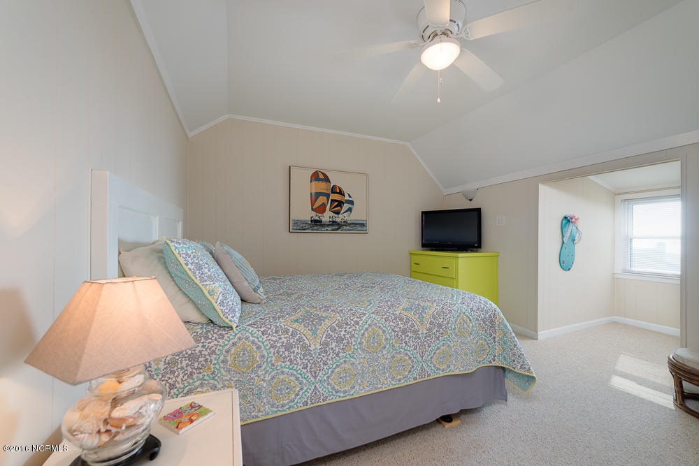 809 Emerald Dr #EAST AND WEST, Emerald Isle, NC 28594 photo 34