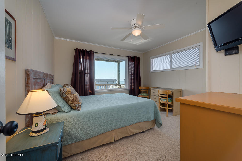 809 Emerald Dr #EAST AND WEST, Emerald Isle, NC 28594 photo 32