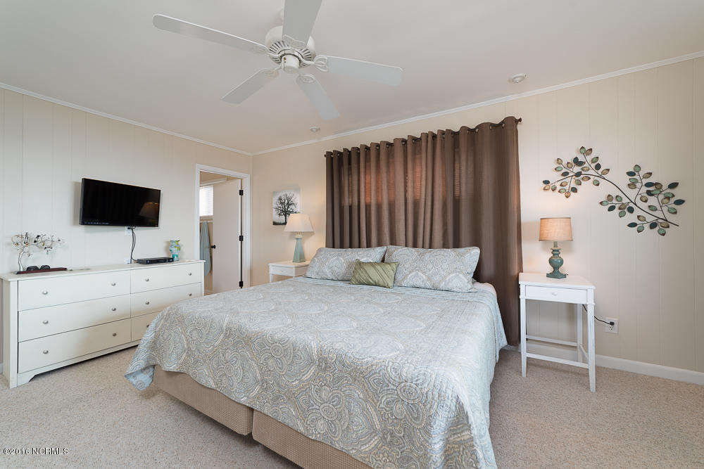 809 Emerald Dr #EAST AND WEST, Emerald Isle, NC 28594 photo 9