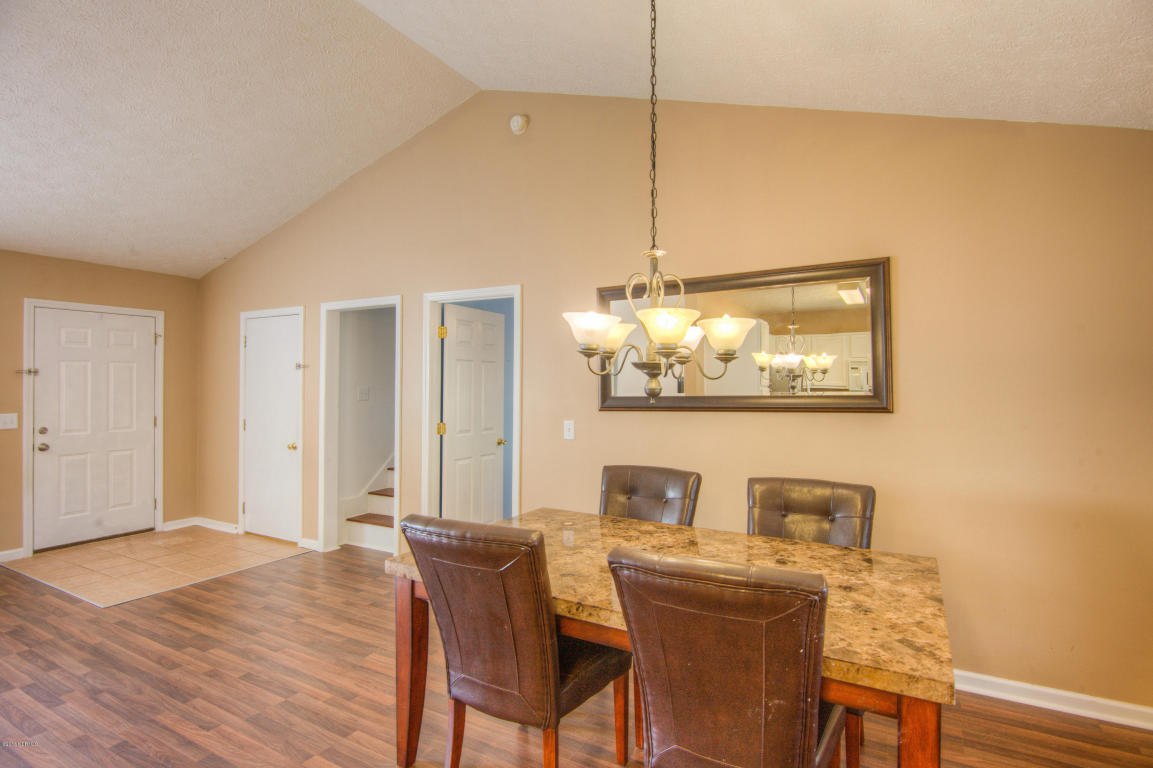 107 Post Oak Ct, Hampstead, NC 28443 photo 6