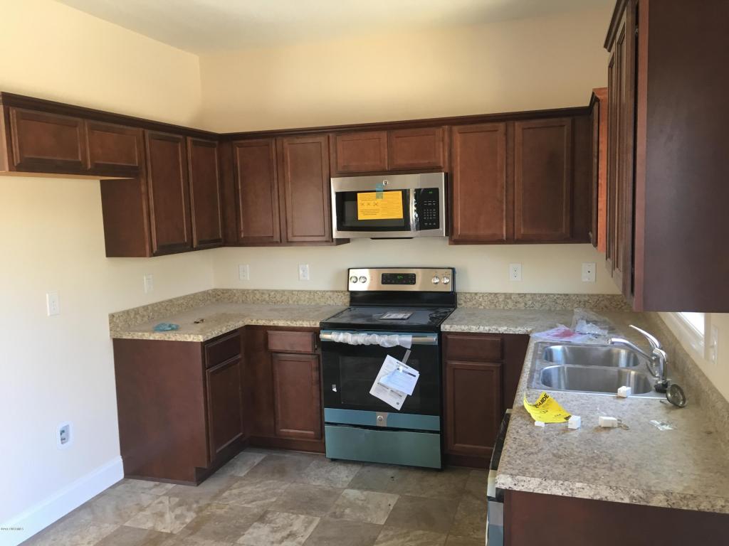 404 Sundown Ct, Hubert, NC 28539 photo 7
