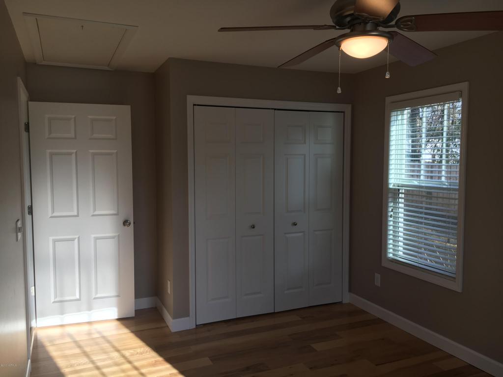 106 S Stringfield St, Atkinson, NC 28421 photo 31