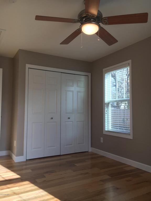 106 S Stringfield St, Atkinson, NC 28421 photo 32