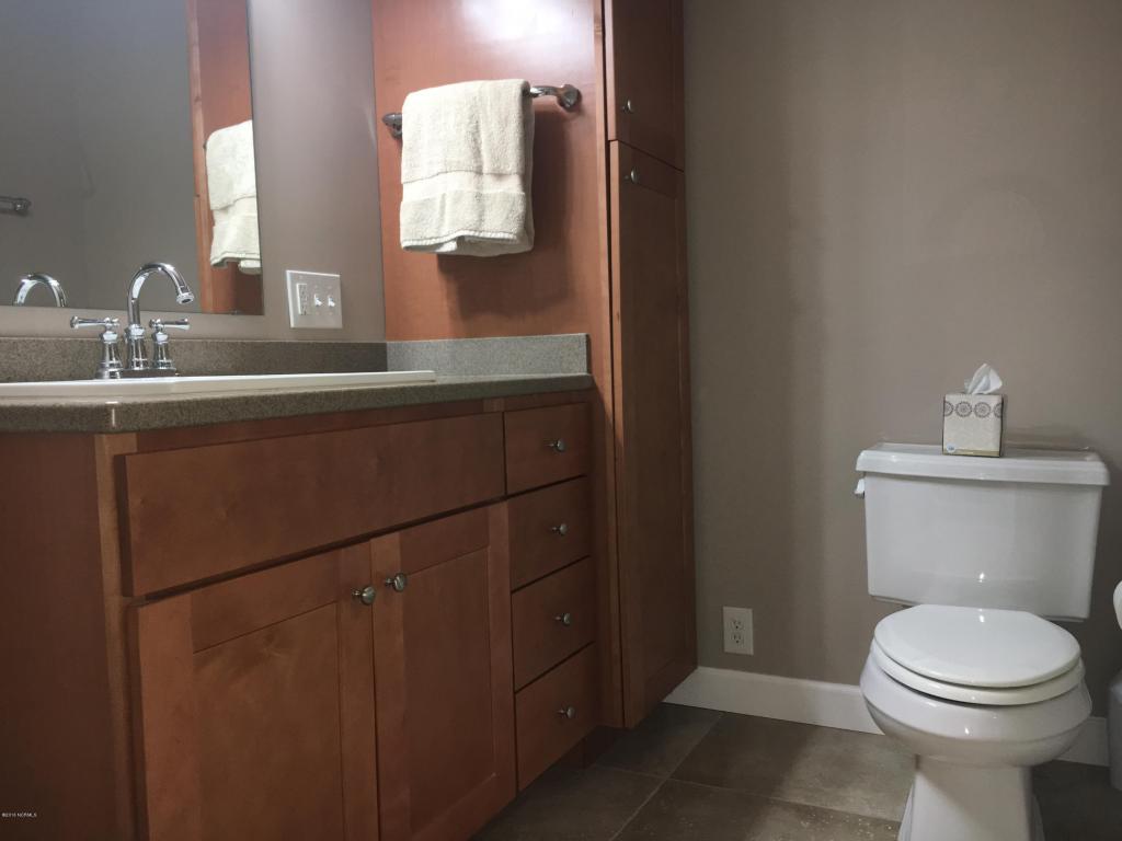 106 S Stringfield St, Atkinson, NC 28421 photo 33