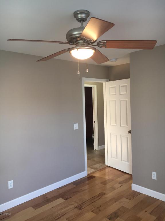 106 S Stringfield St, Atkinson, NC 28421 photo 36