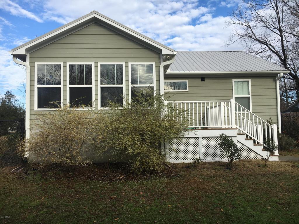 106 S Stringfield St, Atkinson, NC 28421 photo 7