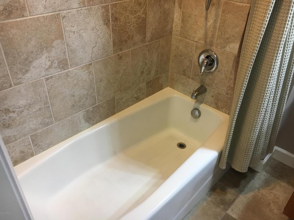 106 S Stringfield St, Atkinson, NC 28421 photo 19