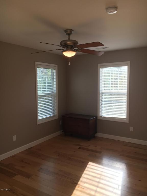 106 S Stringfield St, Atkinson, NC 28421 photo 37