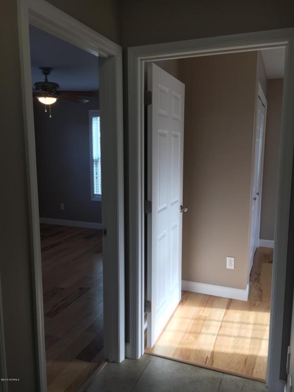 106 S Stringfield St, Atkinson, NC 28421 photo 39