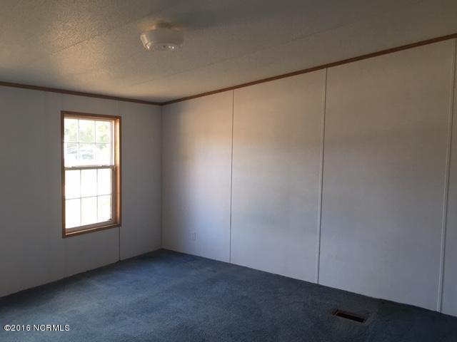 134 Woodside Dr, Hampstead, NC 28443 photo 11