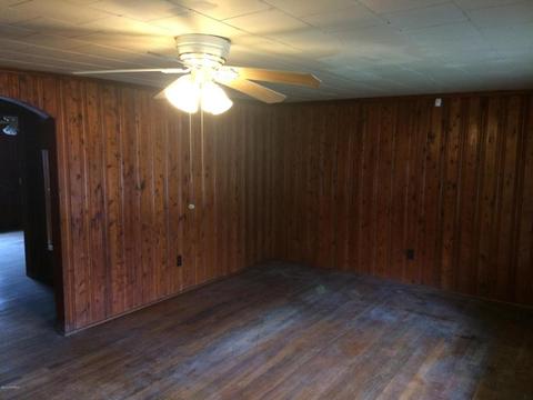 309 S Sampson St, Faison, NC 28341 photo 2