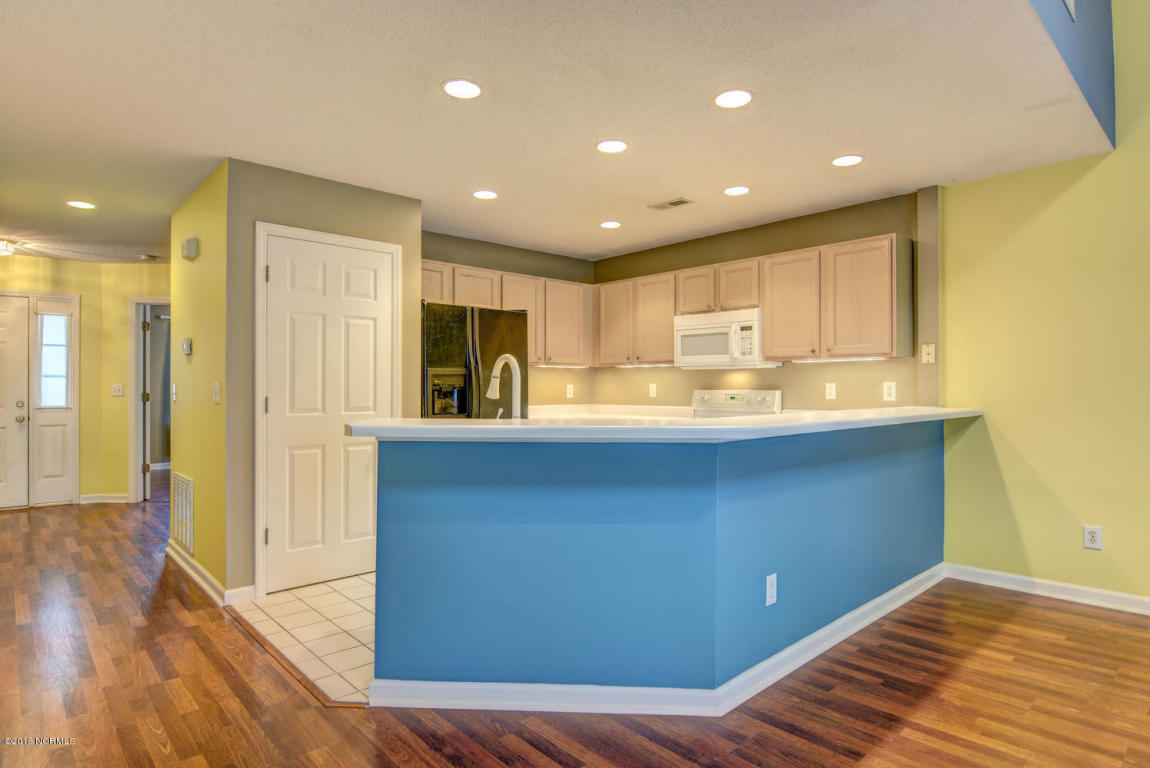 821 Sloop Pointe Ln, Kure Beach, NC 28449 photo 8