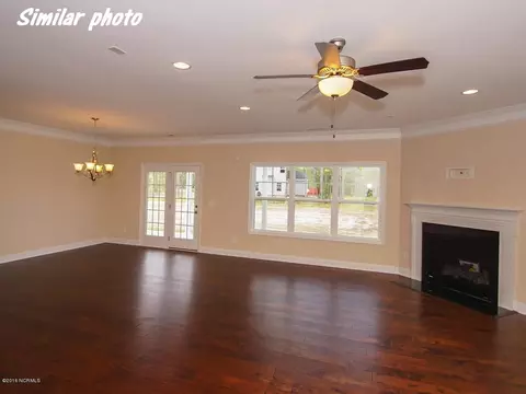 77 Aster Pl, Hampstead, NC 28443 photo 6