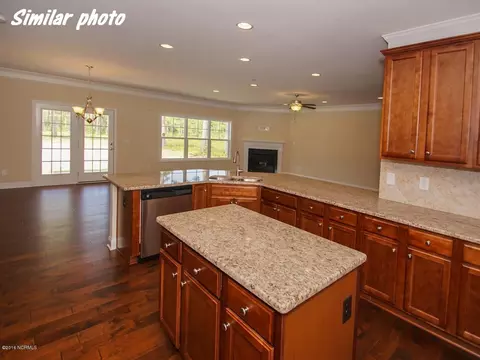 77 Aster Pl, Hampstead, NC 28443 photo 10