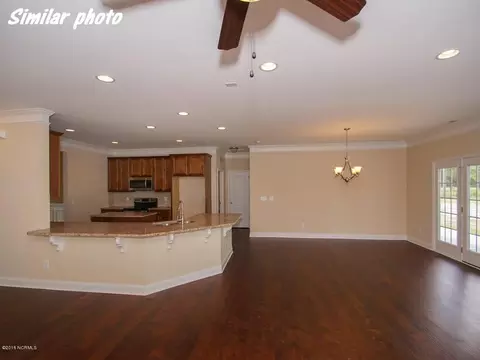77 Aster Pl, Hampstead, NC 28443 photo 7