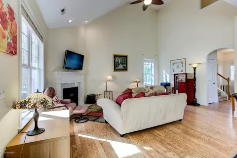 70 Camelot Way, Hampstead, NC 28443 photo 11