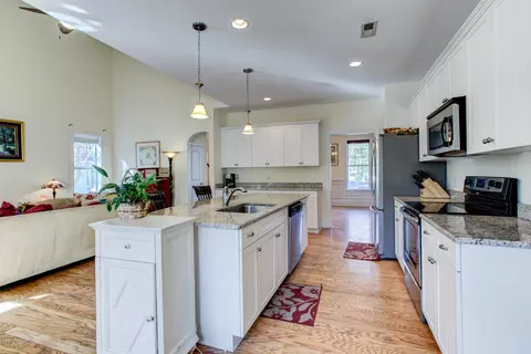 70 Camelot Way, Hampstead, NC 28443 photo 10