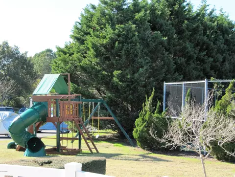 413 Emerald Plantation Rd, Emerald Isle, NC 28594 photo 73
